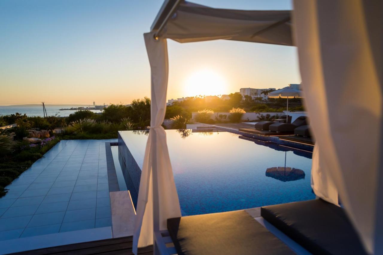 Love Bridge Seaview Villas Agia Napa Exterior foto
