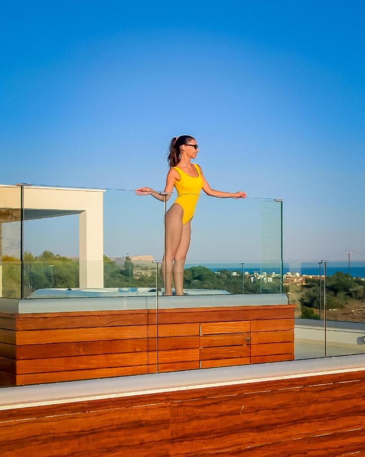 Love Bridge Seaview Villas Agia Napa Exterior foto
